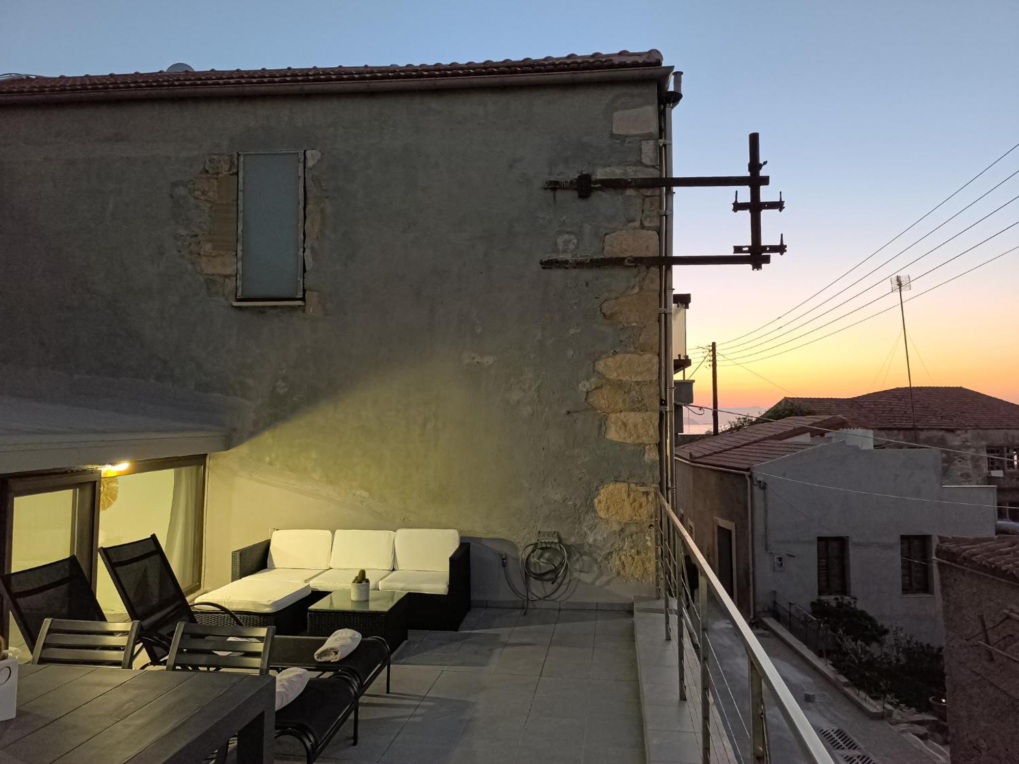 Charming Old Tannery House With Spacious Veranda And Stunning Sea View! Chania  Exterior photo